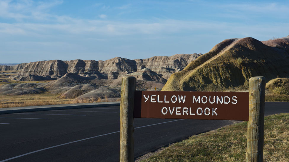 Badlands on Twitter: National park defies social media ban