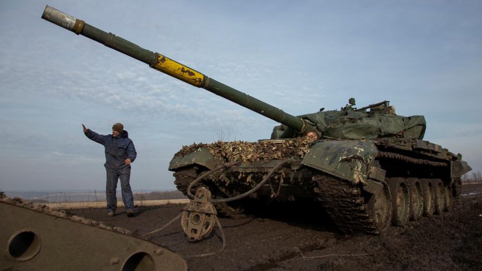 Germany yet to commit to sending tanks to Ukraine