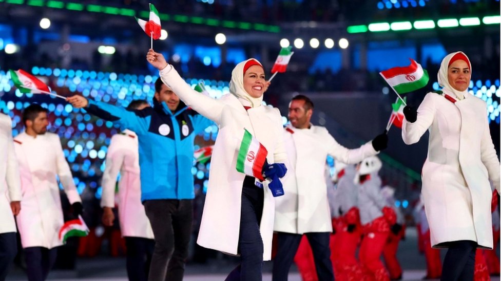 La delegación de Irán desfila en PyegonChang