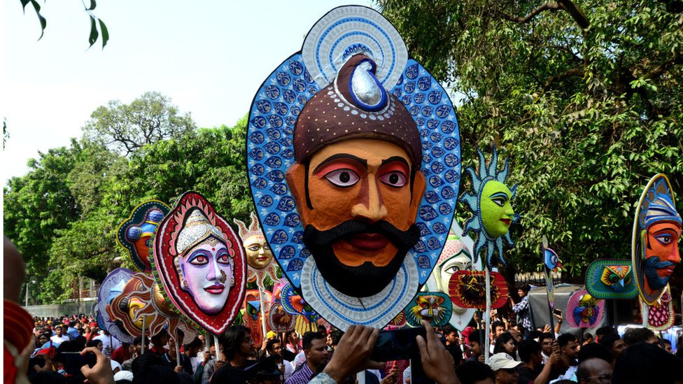 Porno 5 video jinsiy aloqa, Sharqiy turk milliy jinsiy aloqa, er va xotin