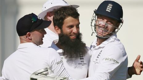 Moeen gives England the upper hand