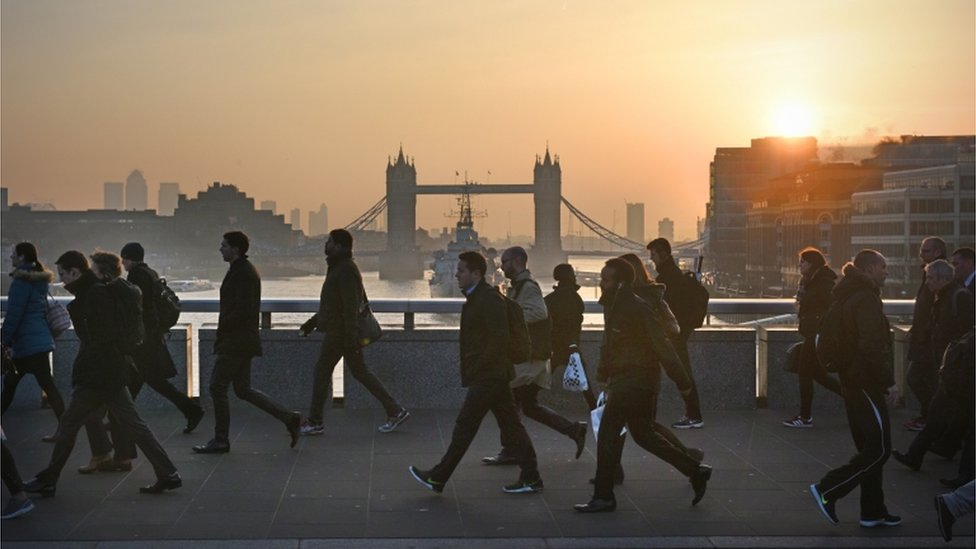Free time should be measure of UK's well-being, say Greens