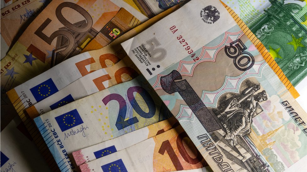 вафельная картинка доллары, евро, гривны