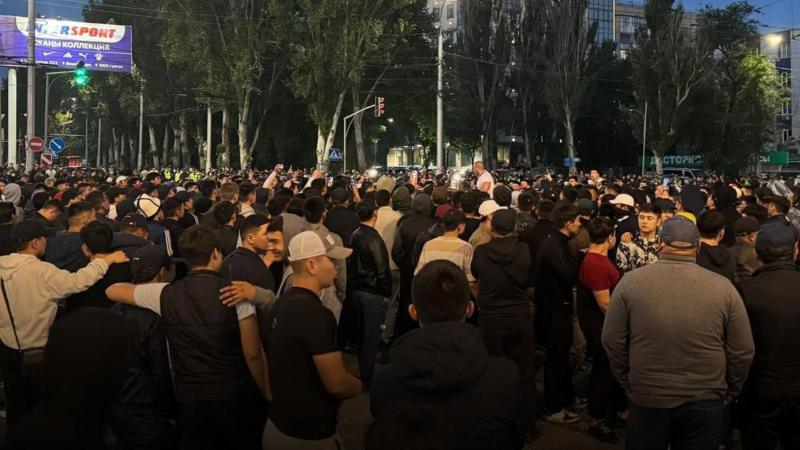 Veb-kamerada yangi porno