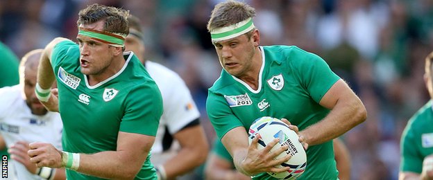 Chris Henry scored Ireland's sixth try