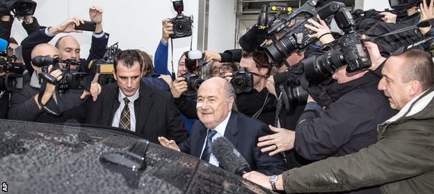 Blatter arrives for his own news conference