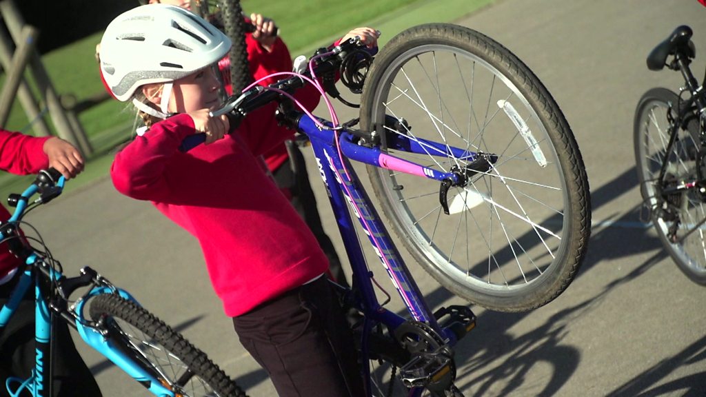 Bike Safety Week Safety tips for cycling to school CBBC Newsround