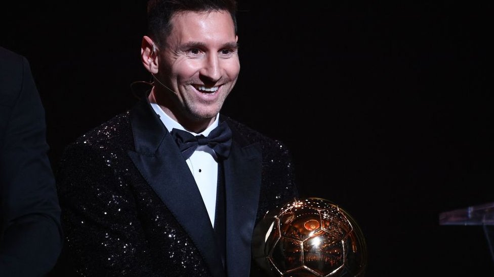 Yekaterina Morozovaning porno videolari Qizlar belbogli qizni sikishdi