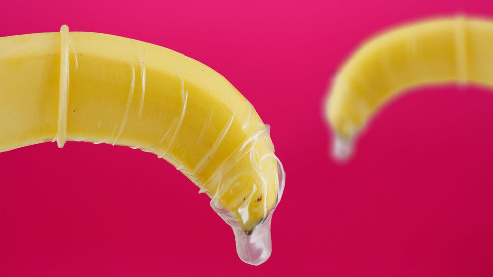 Umumiy amaliyot shifokori porno Ayolning eshagida anal