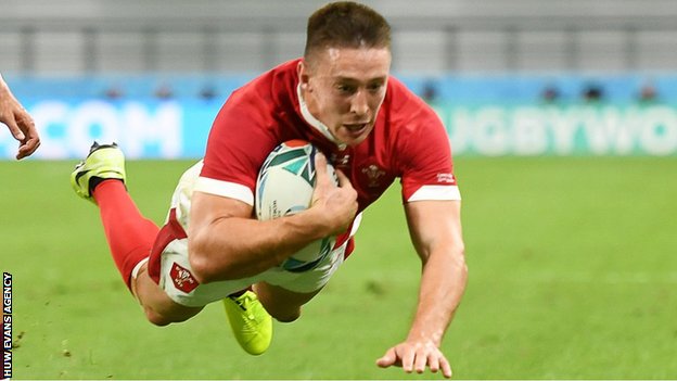 _108914633_cdf_230919_wales_v_