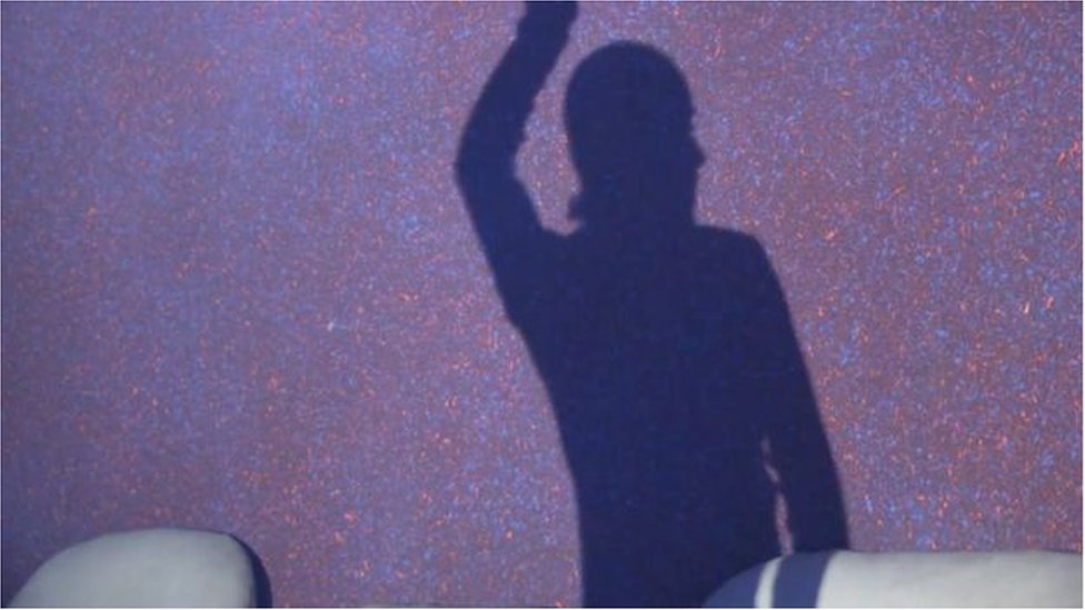 Er-xotinlar jinsiy aloqa qilishni taklif qilishadi