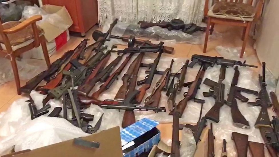 Uzbekcha sikishmalar Elena Berkova va uning uy video