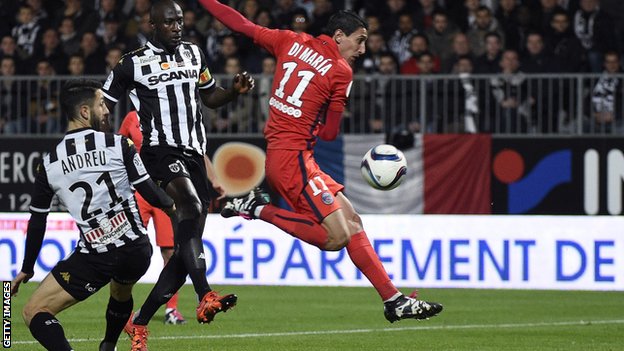 Video: Angers vs PSG Video: Angers vs PSG