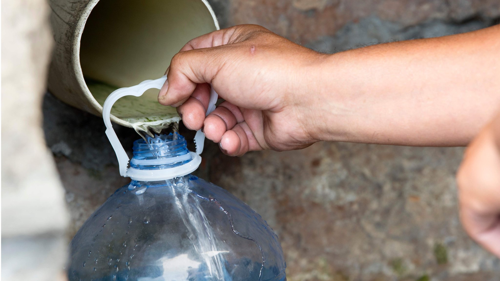 Cape Town water crisis: Residents urged to turn off toilet taps