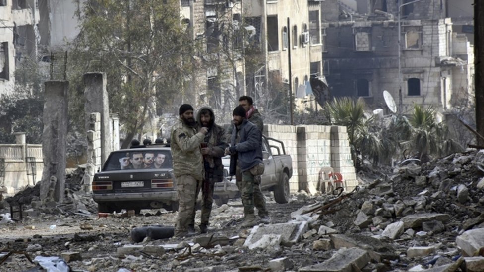 جنود سوريون في شرقي حلب