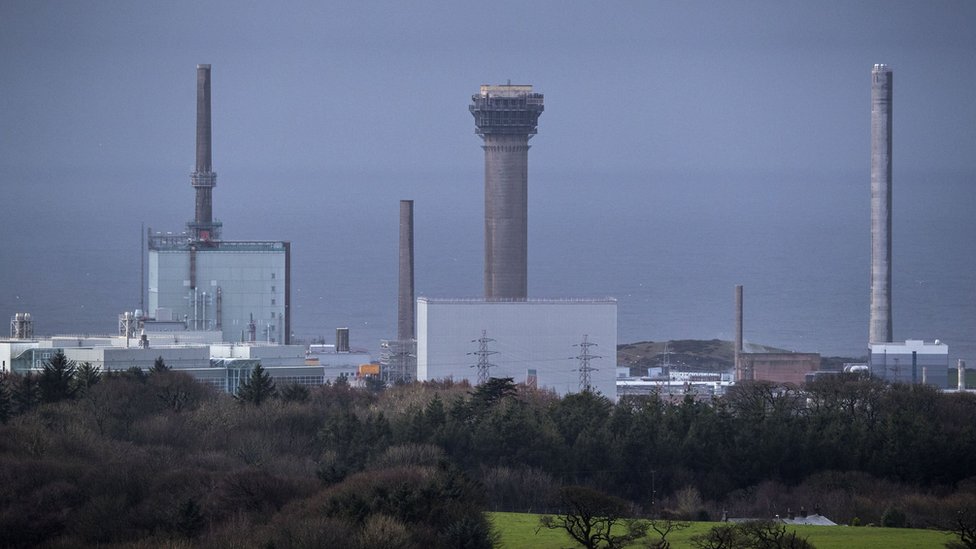 Explosives experts called to Sellafield over chemical concerns