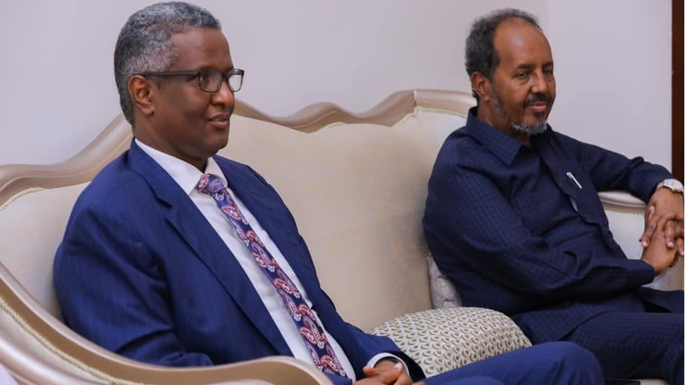 Porno kavkazlar va bir qiz Yakut porno video haqiqiy