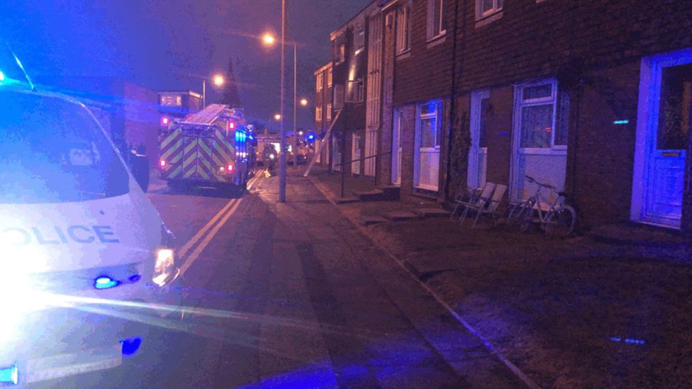 Preston flat fire: Police officers praised for rescue