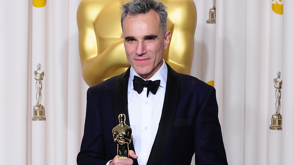 Film star Daniel Day-Lewis retires from acting