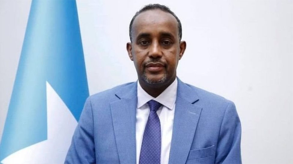 Qiz eshagini yoyadi (VKontakte pornosi) Natali Dormer bilan porno video