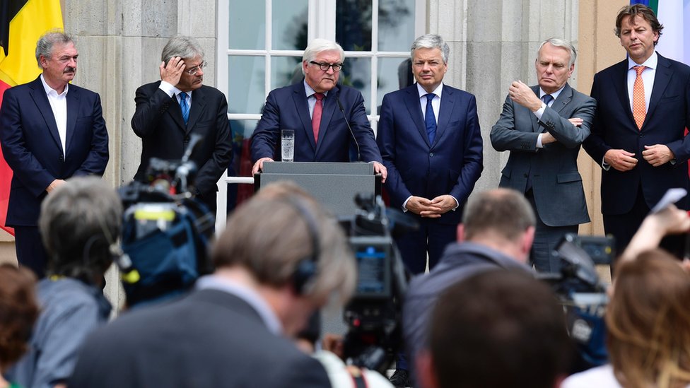 Brexit: Merkel says 'no need to be nasty' in leaving talks