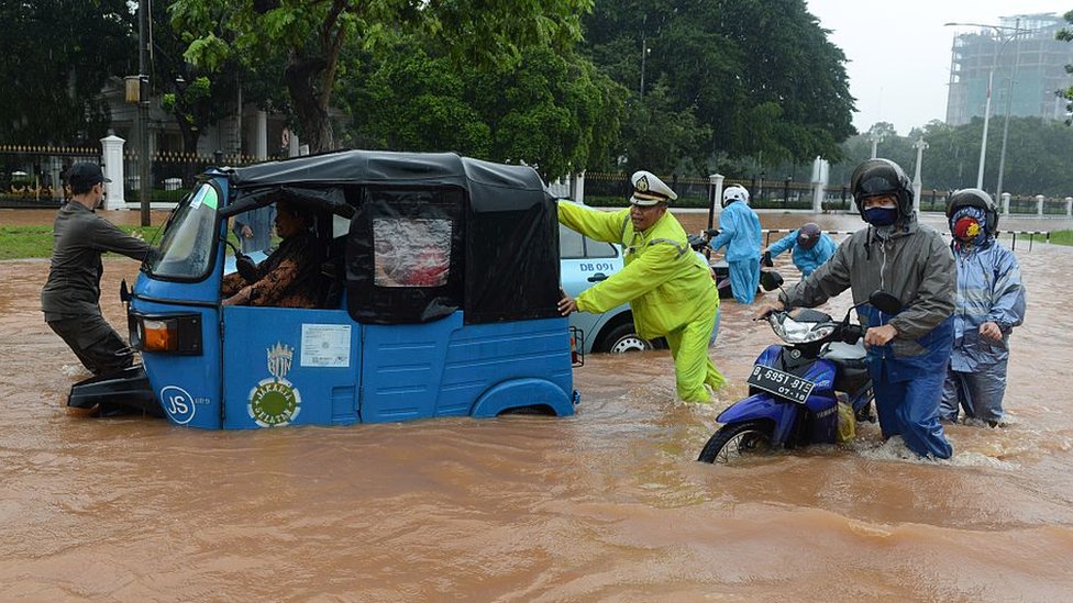 Upaya Jakarta dan kota-kota dunia untuk hentikan amblasnya permukaan tanah