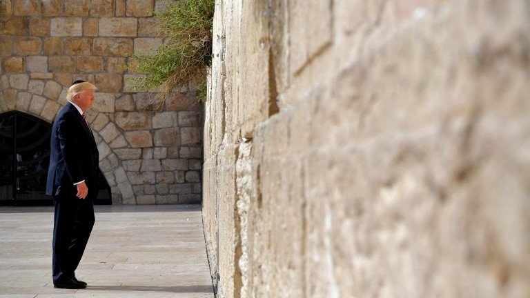 US recognition of Jerusalem 'kiss of death' for peace process