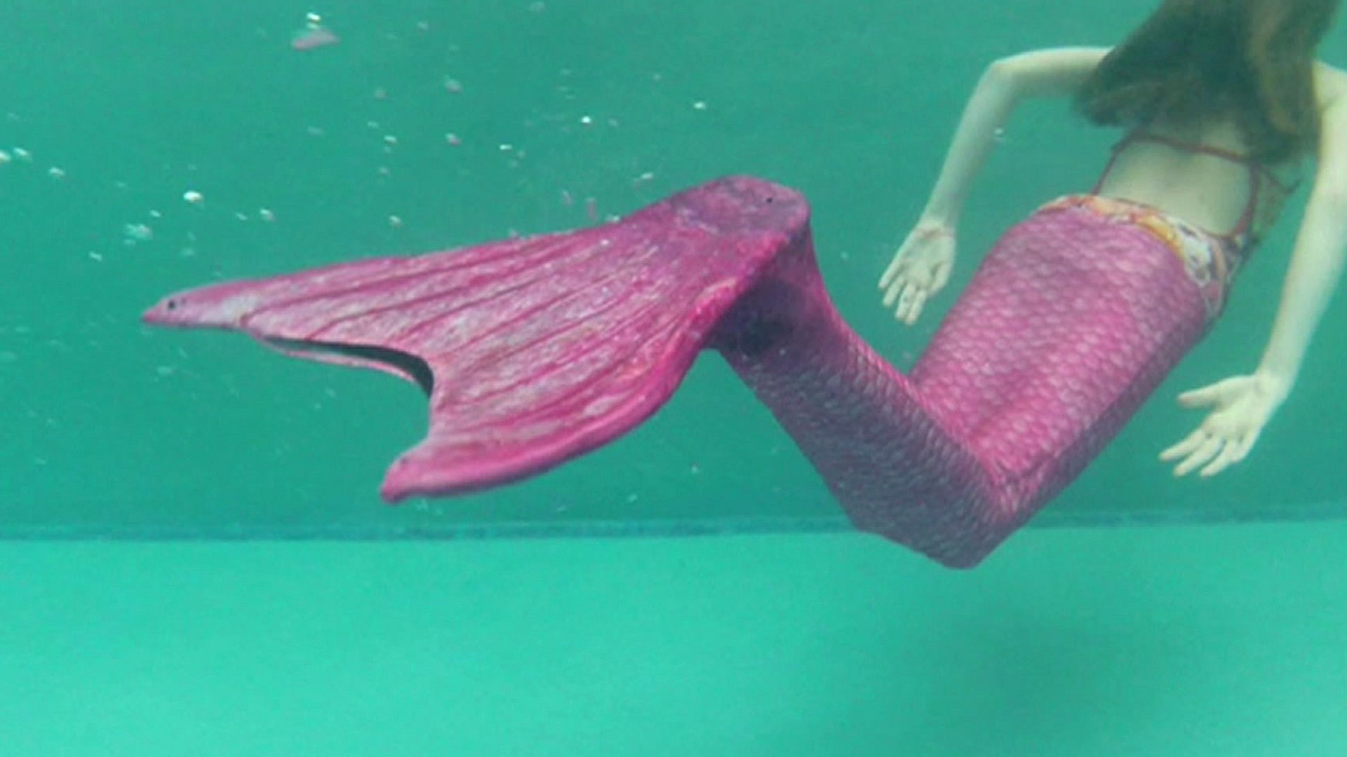 How Do You Swim Like A Mermaid Or Merman? - Cbbc Newsround