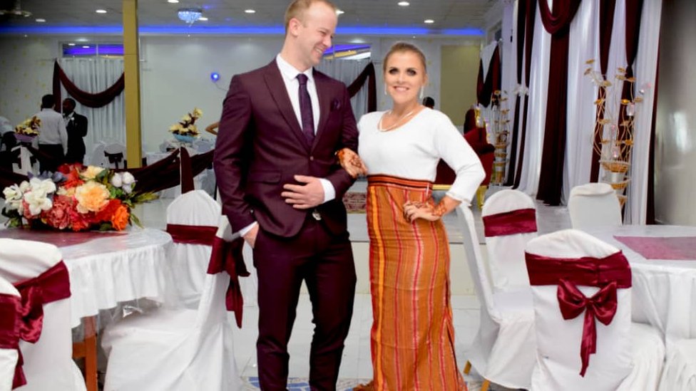 Rus sutchi porno tomosha qiling