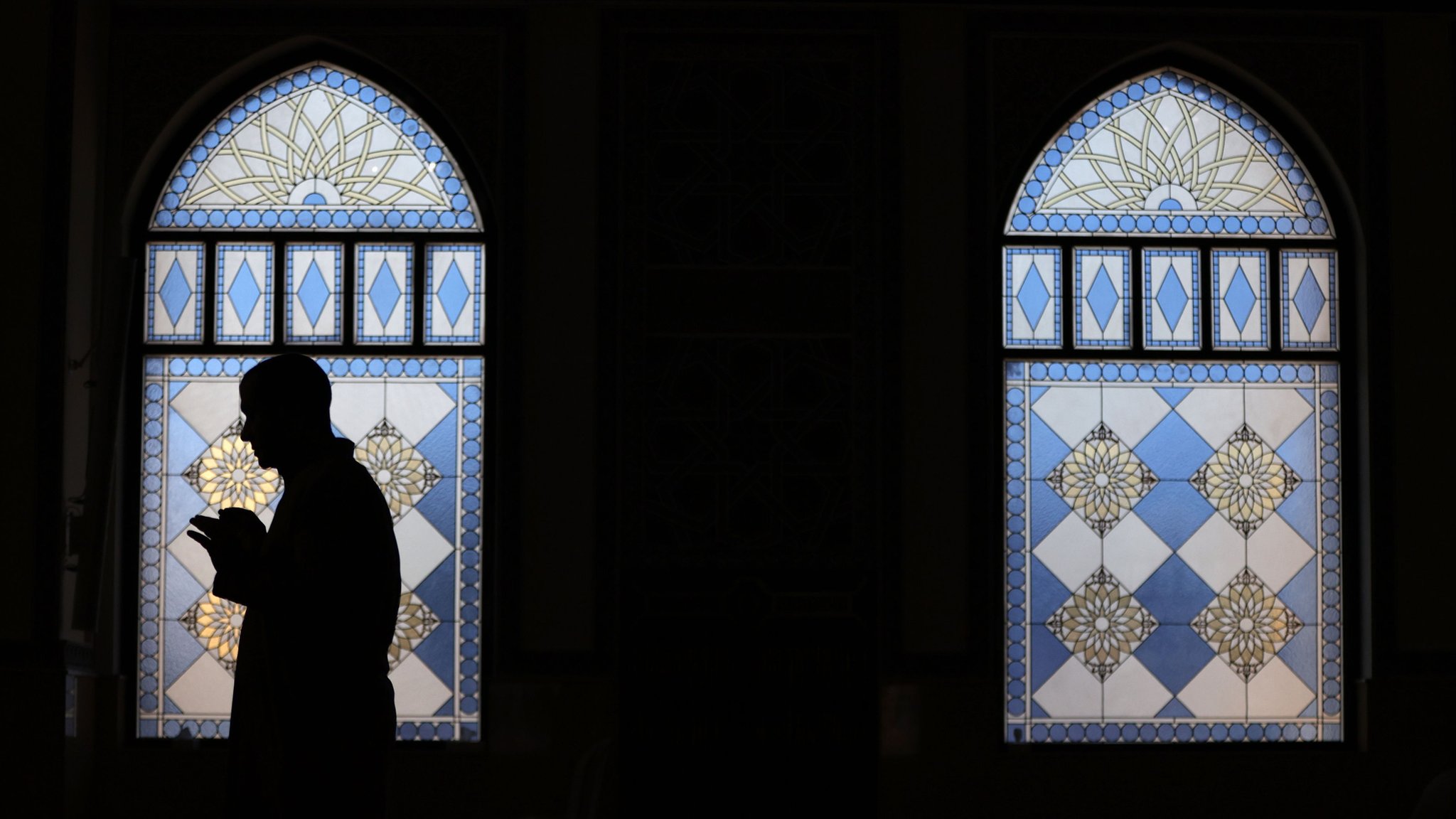 Belfast man tells of Dubai disparity amid Ramadan