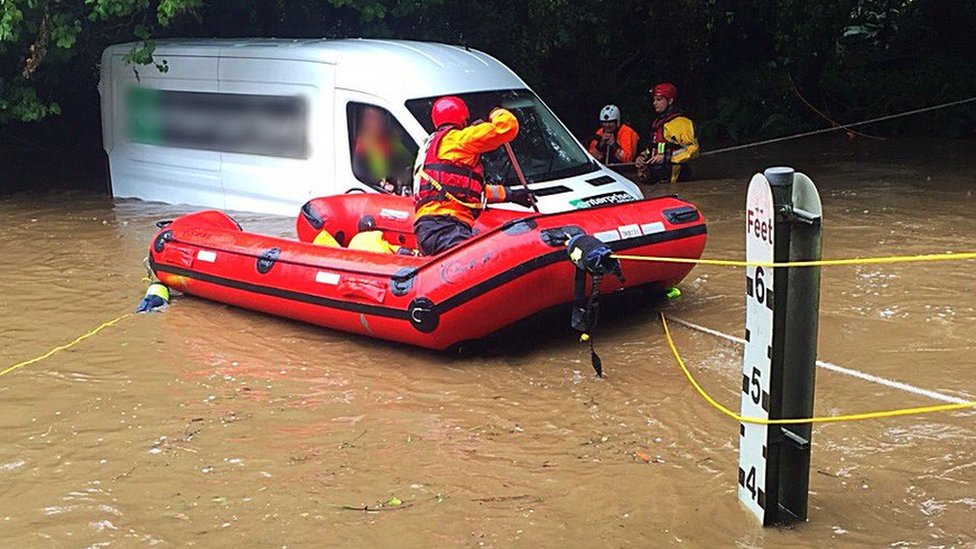 Cornwall floods leave motorists trapped in vehicles