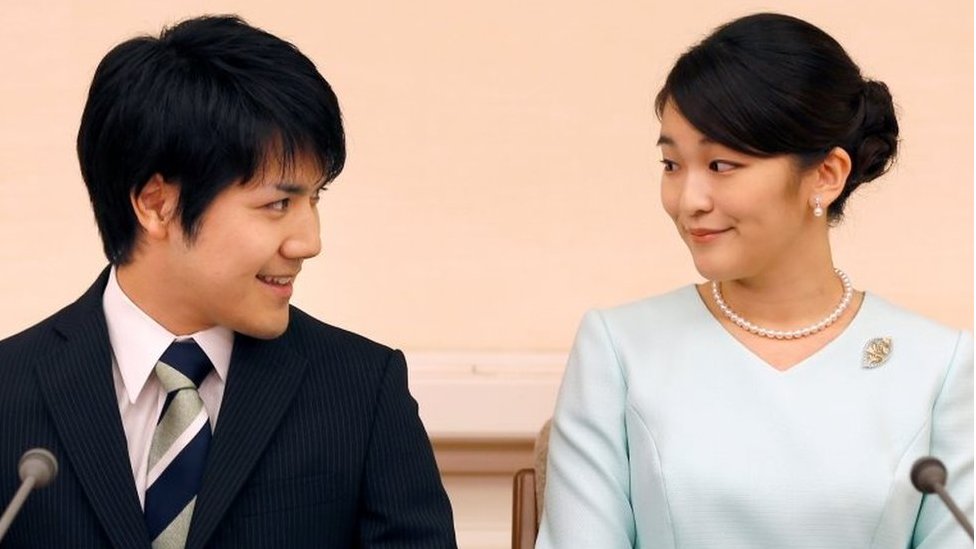 Japan's Princess Mako announces engagement to commoner