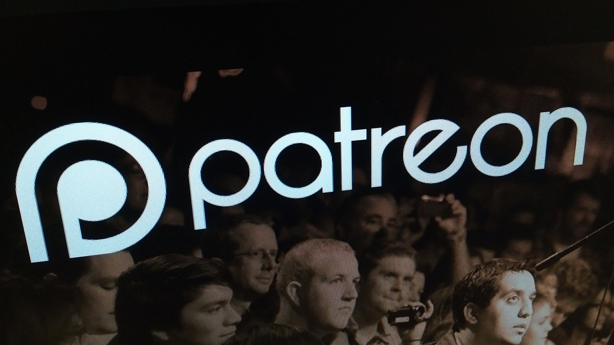 Extortion attempt on victims of Patreon site hack - BBC News