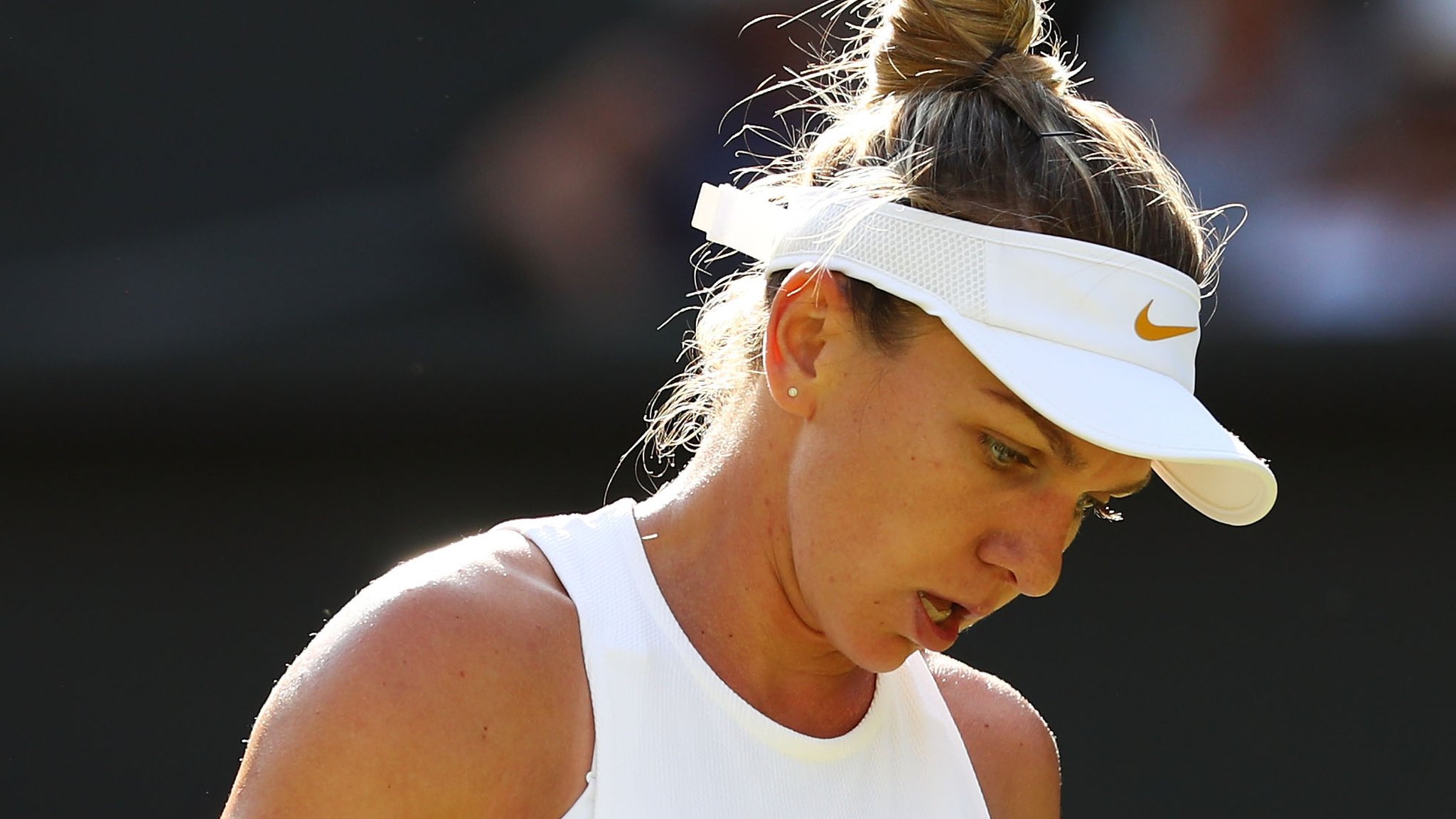 Wimbledon 2018: Simona Halep loses to Hsieh Su-wei in third round
