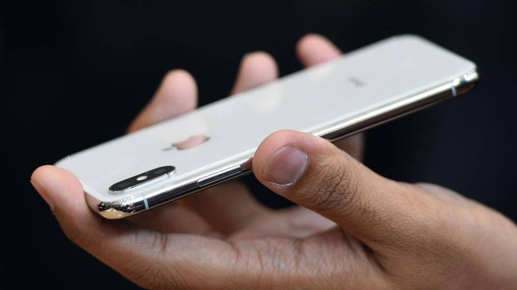 Apple advierte, la pantalla OLED del iPhone X puede sufrir pequeños cambios  visuales