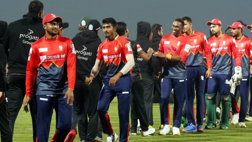 Kokrak miltillovchi porno