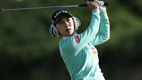 Kim takes one-shot British Open lead