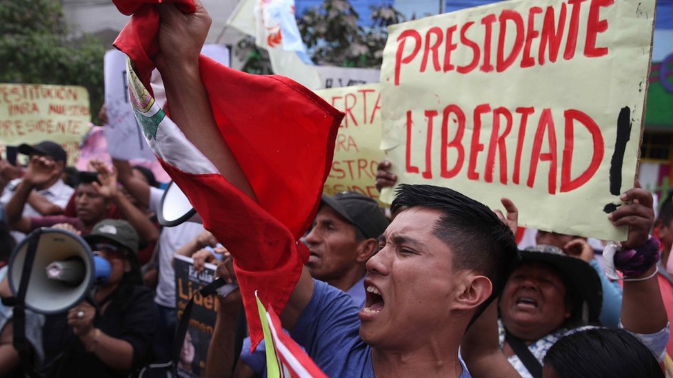 Pedro Castillo  Necesitamos hacer borrón y cuenta nueva: 3 reclamos de  las protestas en Perú (además del regreso del expresidente) - BBC News Mundo