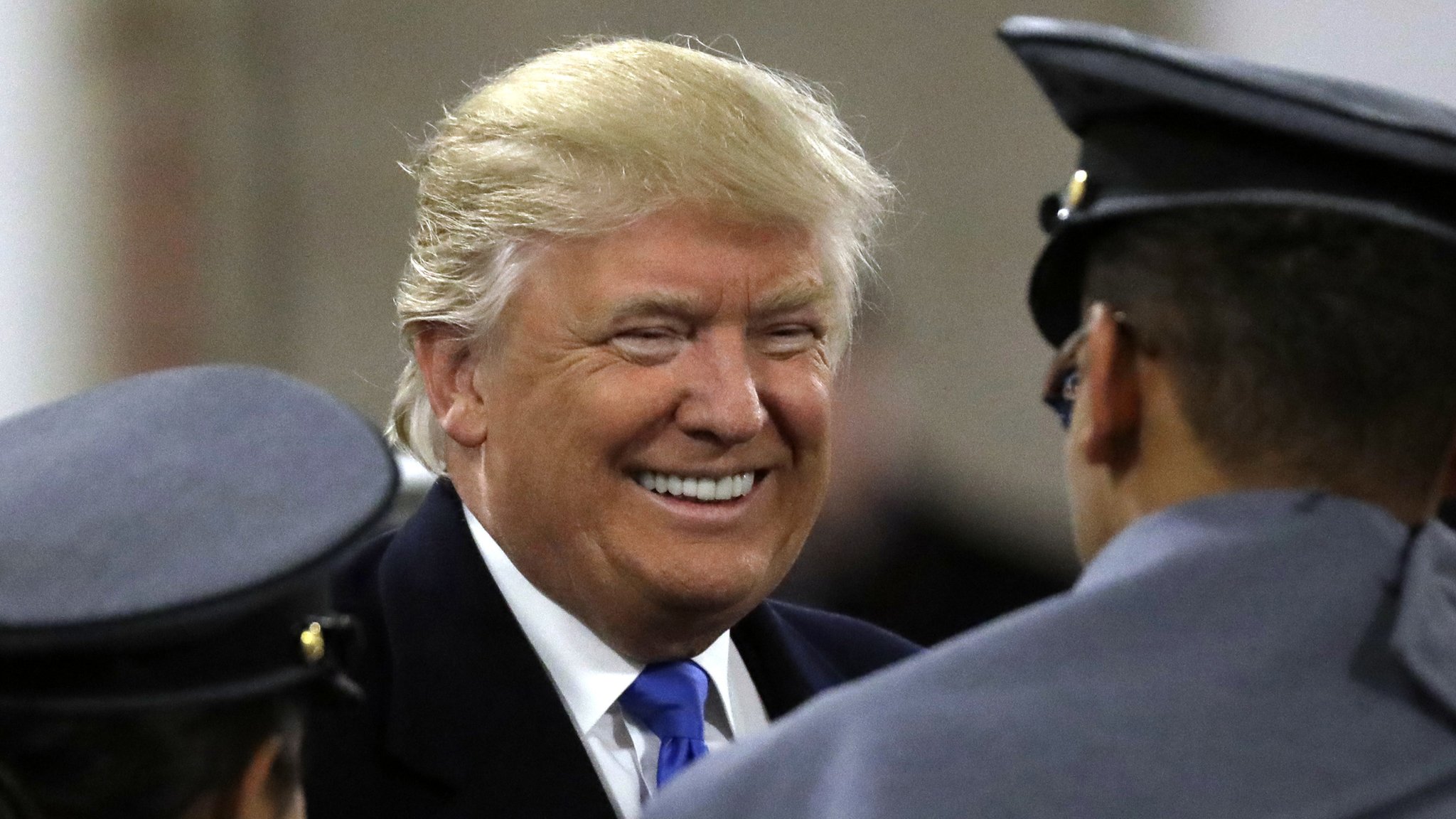 Trump mocks Russian hacking 'conspiracy theory'