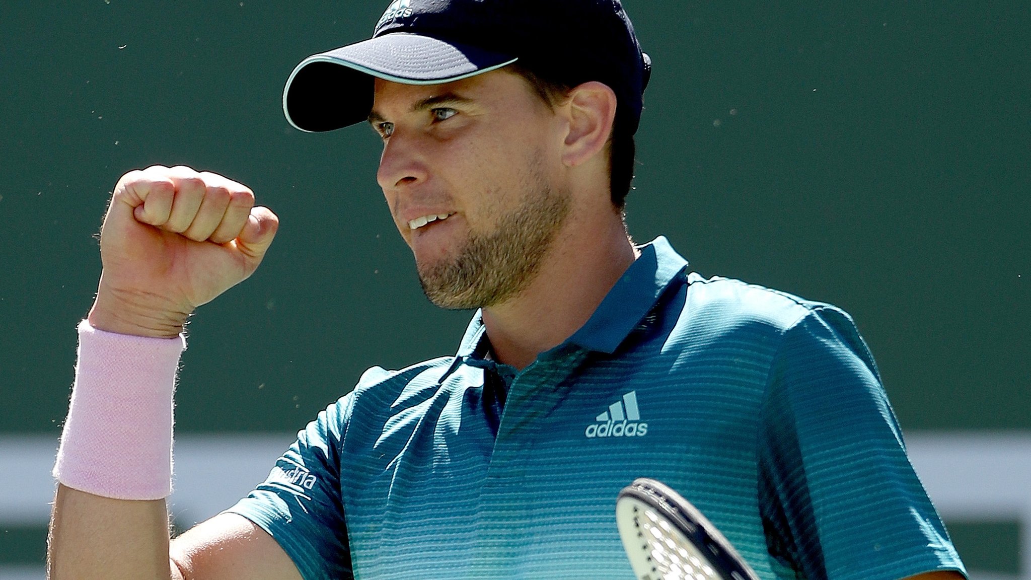 Indian Wells: Dominic Thiem beats Roger Federer to win title