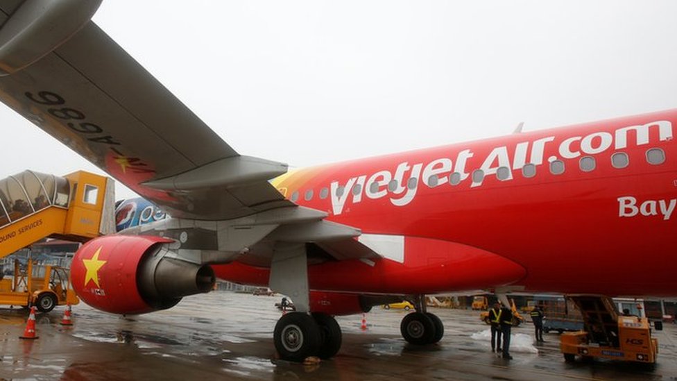 elfbar nachfüll pod läuft aus Vietnam's 'bikini airline' Vietjet takes off in public listing