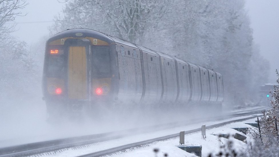 UK weather extremes to become 'new normal'