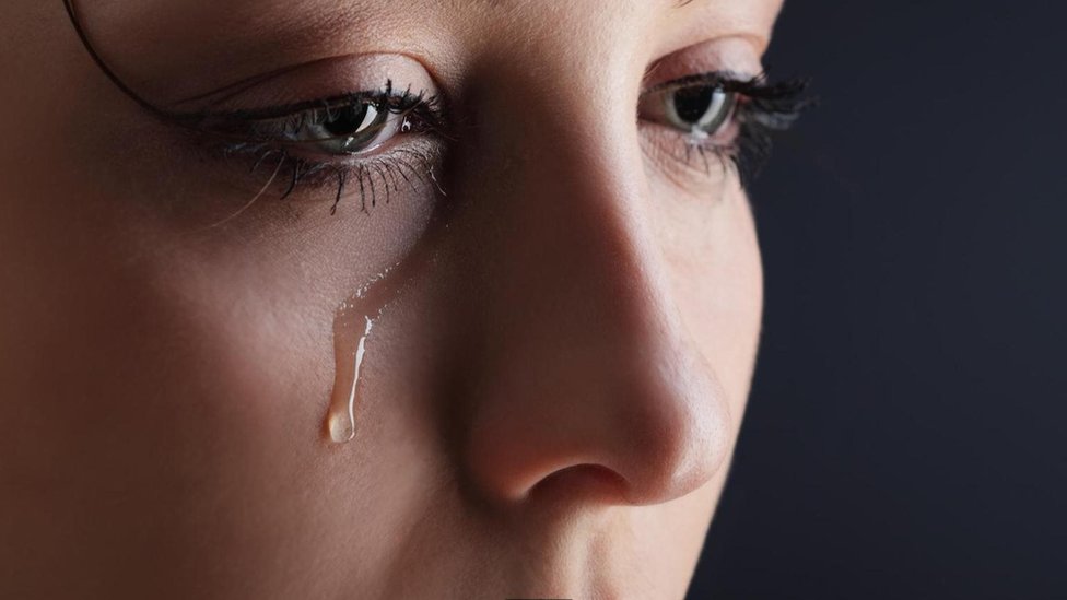 كيف يؤثر البكاء على الجسم والعقل؟ - تفاصيل عن كيفية تأثير البكاء على الجسم