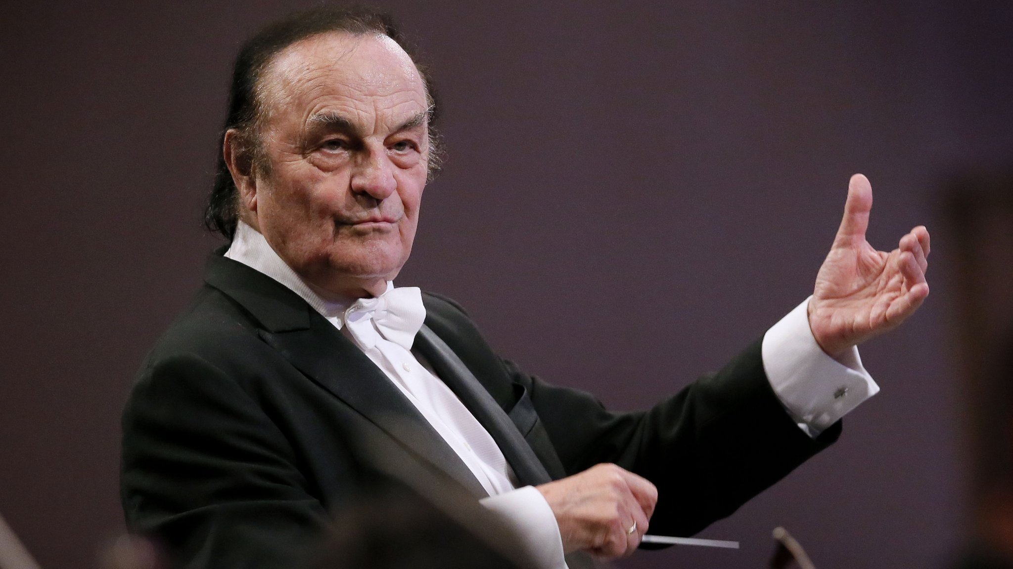Conductor Charles Dutoit accused of sexual harassment