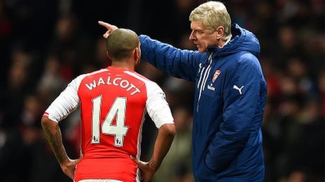 Walcott 'close' to signing new deal