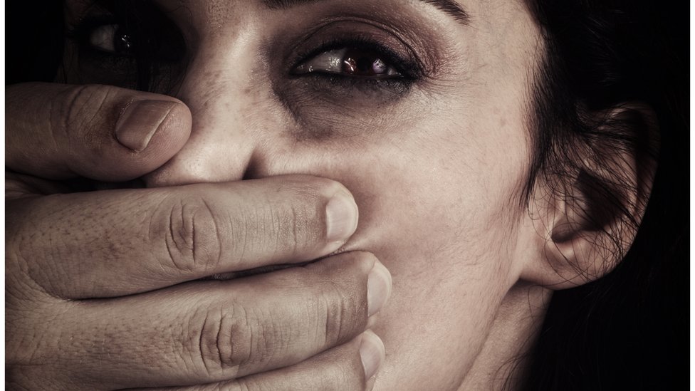 Mashinada jinsiy aloqa pozitsiyalari