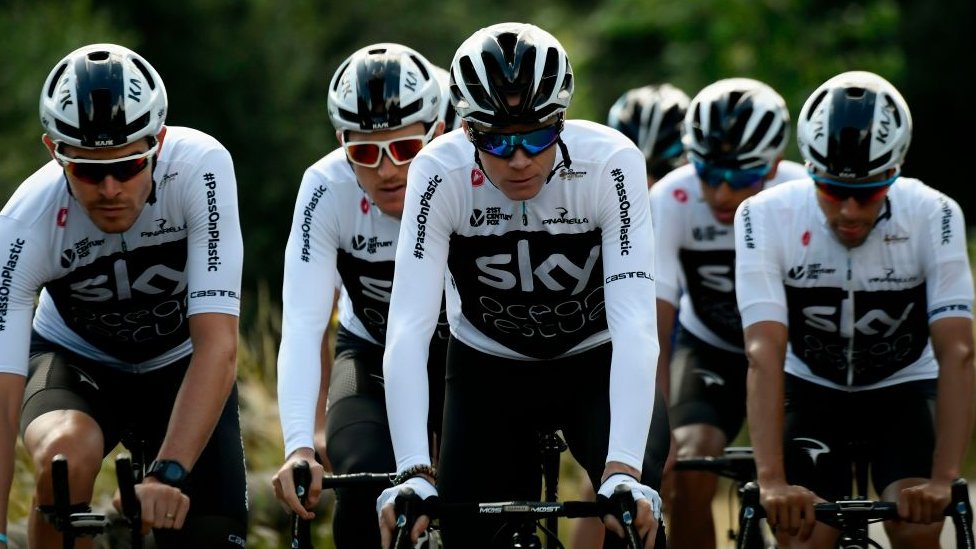 El adiós del Sky: las luces y sombras acompañan a de los equipos más exitosos y polémicos ciclismo - BBC News Mundo
