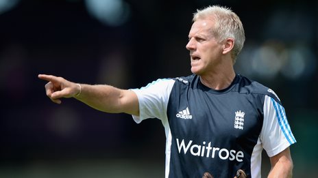 Moores joins Notts coaching staff