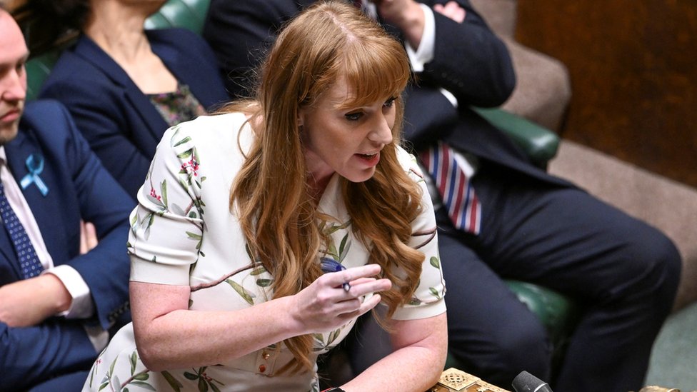 Covid contract VIP lane was a scandal, Labour says