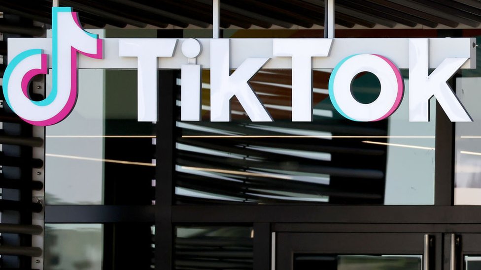 China hits out as US bans TikTok on federal devices